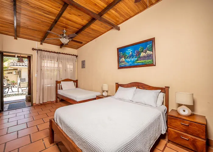Bp Surf Hotel